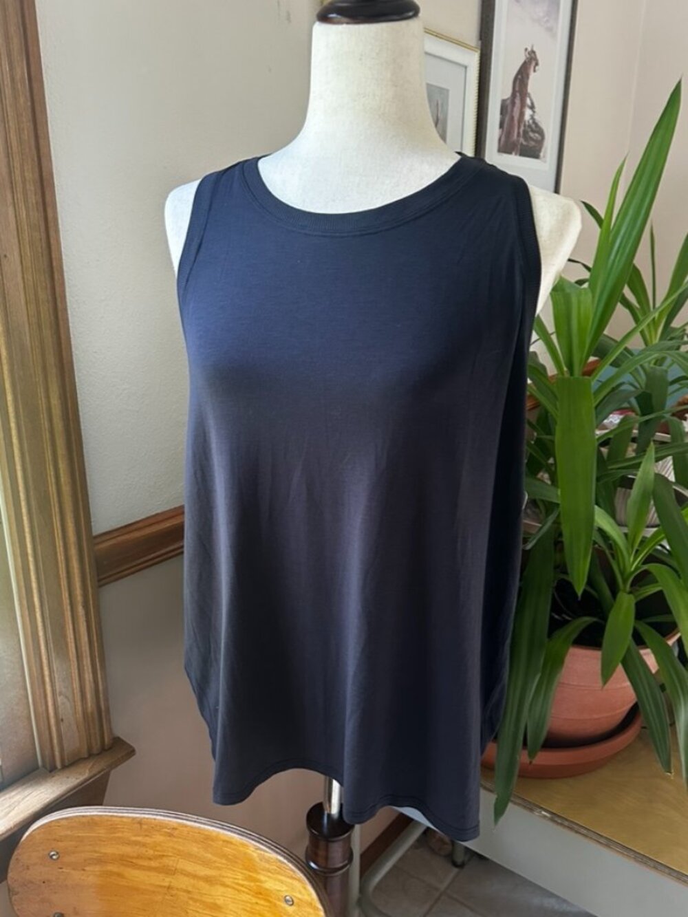 Athleta Ease In Tank, Black, NWT, L